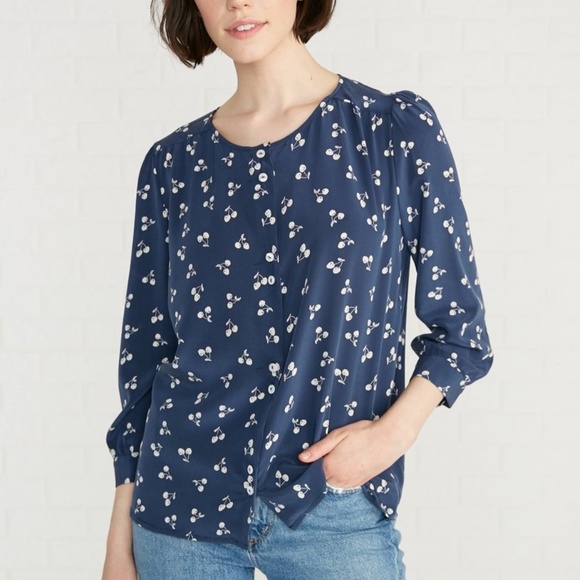 Amour Vert Tops - Amour Vert Devi Silk blouse in Cherry Hill, Size L